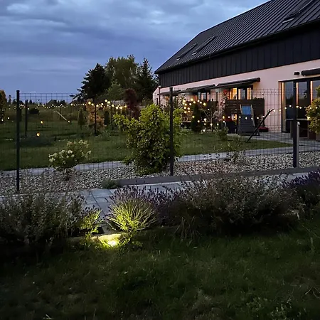 2 Bedroom Pet Friendly Home In Stare Sady
