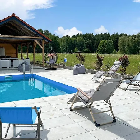 In With Swimming Pool * 斯塔雷萨迪